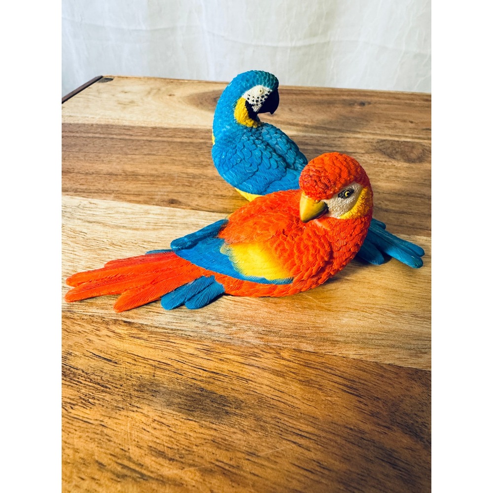 DDW Parrot Figurine Set Multicolor Tropical Macaw Resin Decor 5.5"